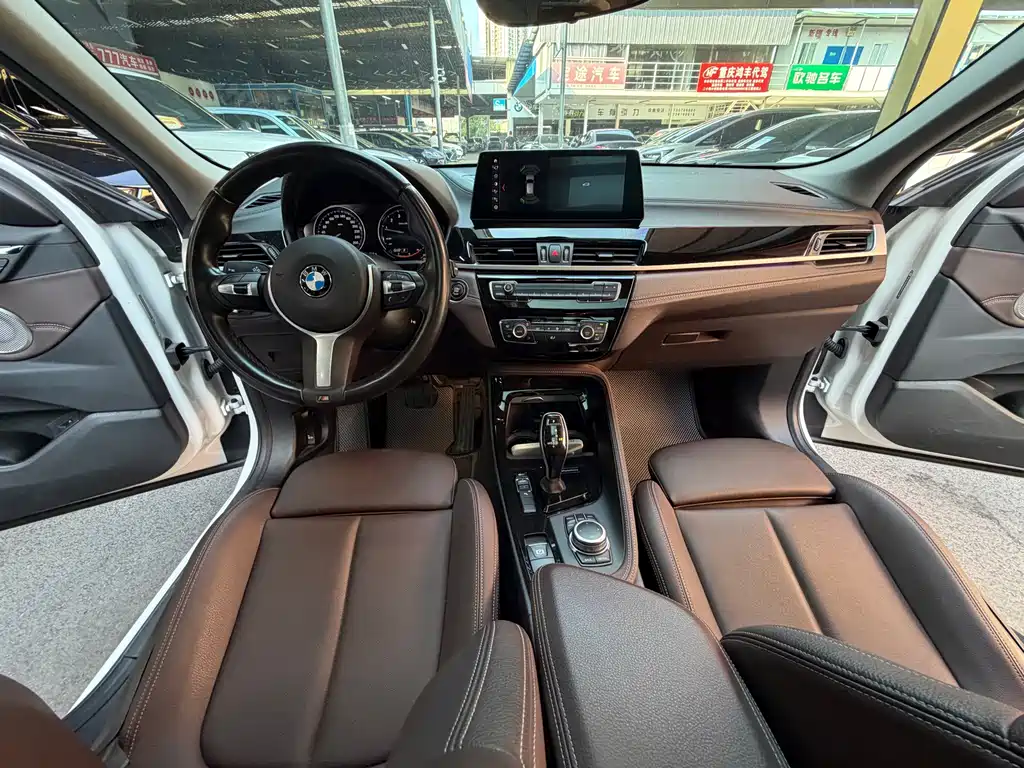BMW X2 2022 — фото 14