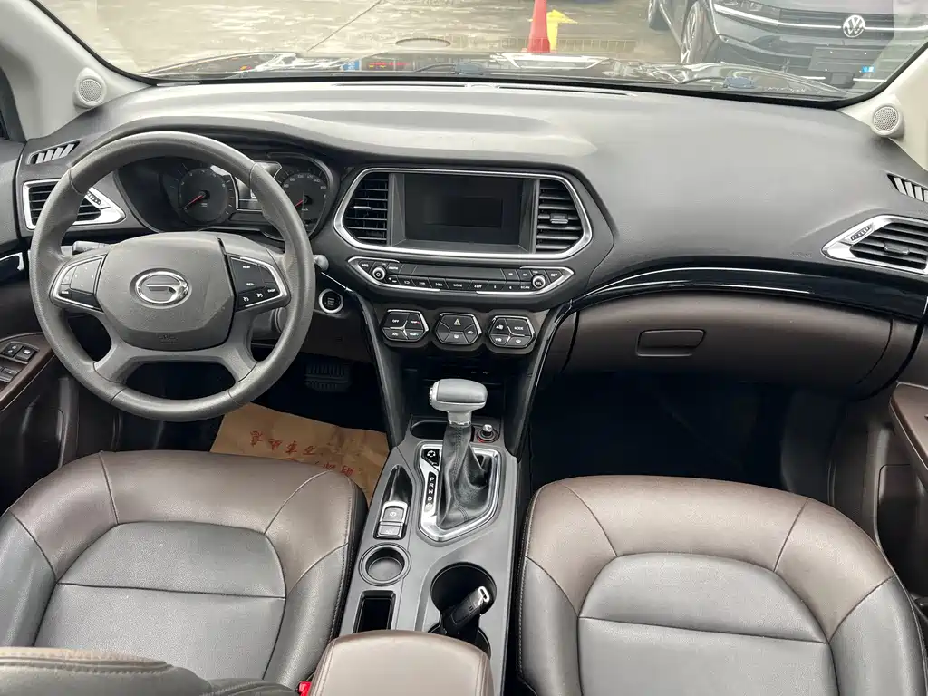 GAC Trumpchi GS4 2018 — фото 11