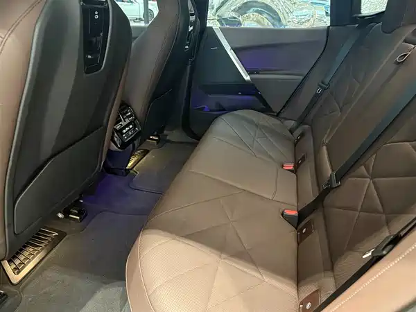BMW iX 2024