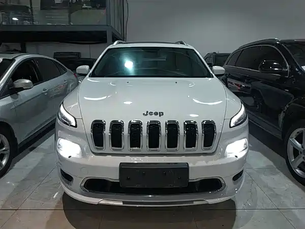 Jeep Cherokee 2018