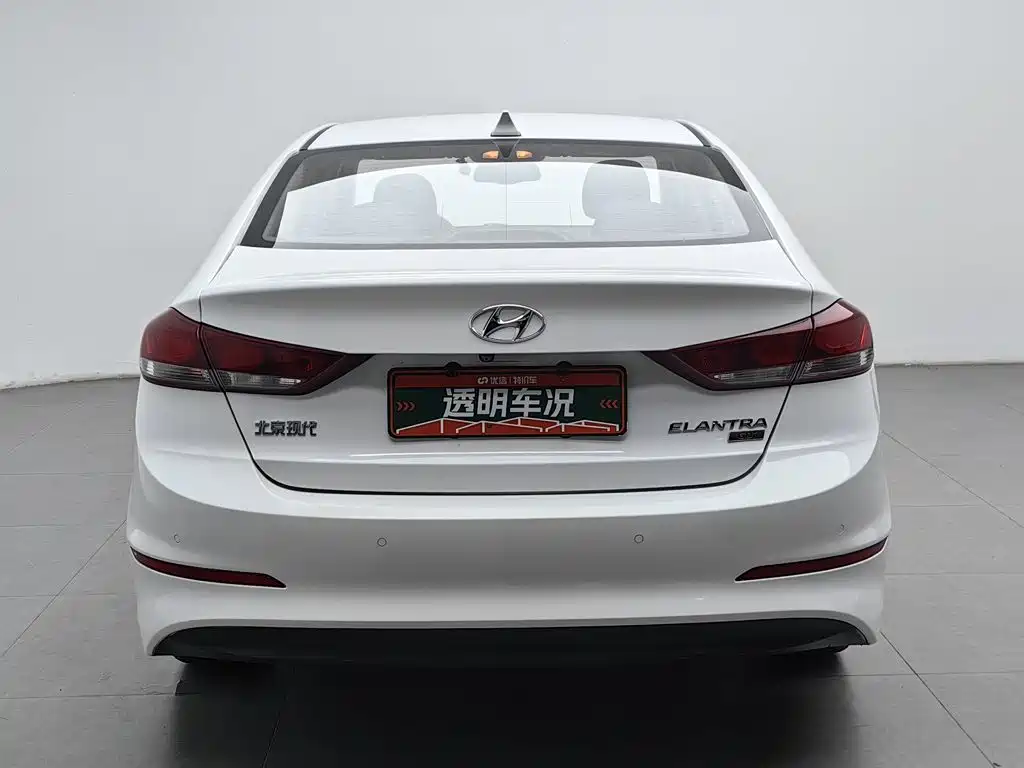 Hyundai Celesta 2016 — фото 4