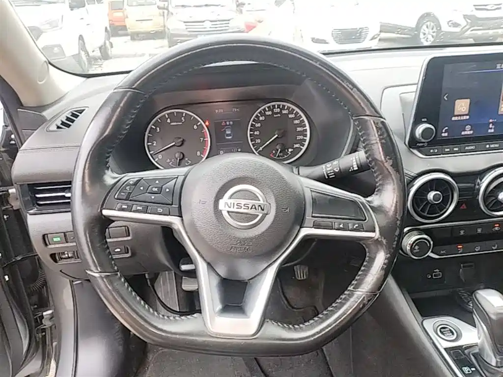 Nissan Sylphy 2019 — фото 11