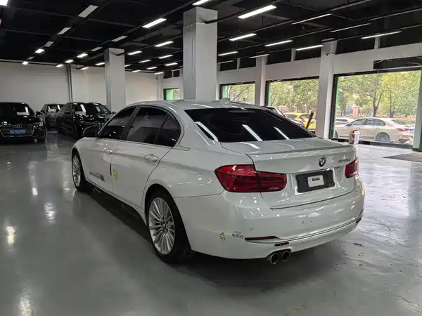 BMW 3 Series 2018