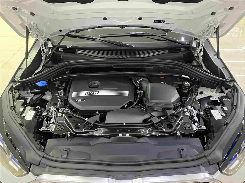 BMW X2 2025 — фото 14