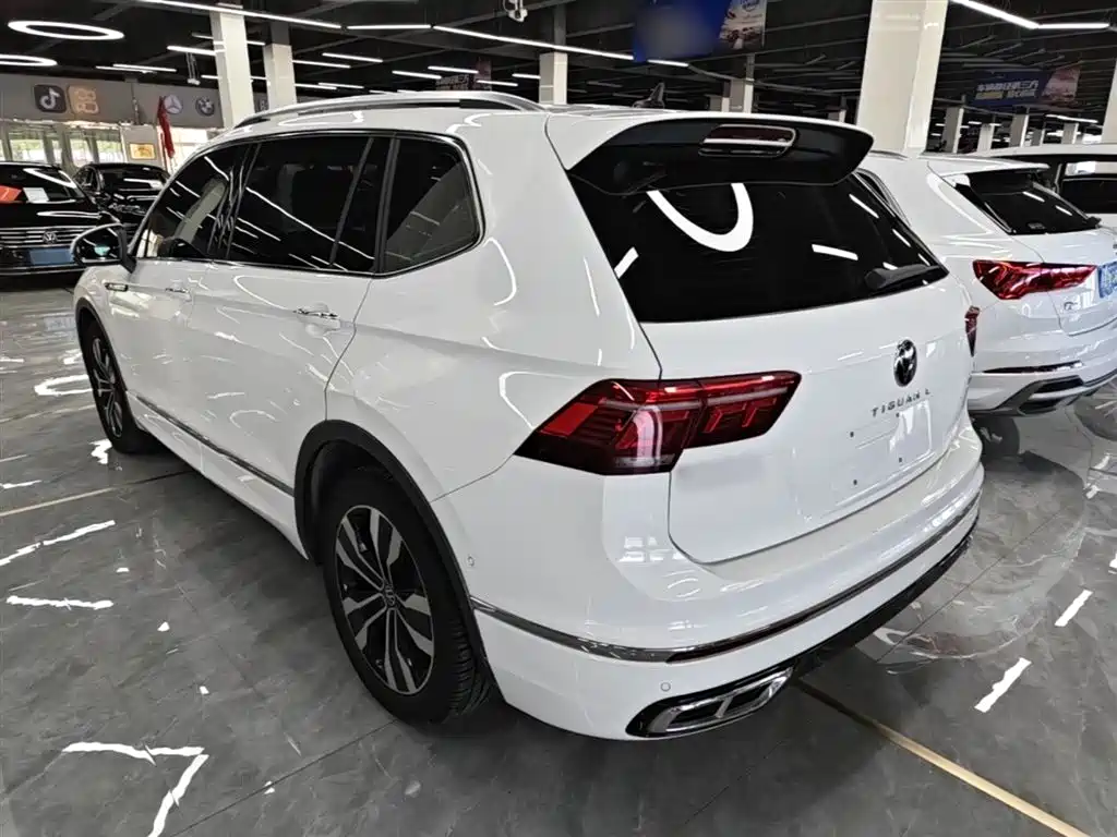 Volkswagen Tiguan L 2021 — фото 5