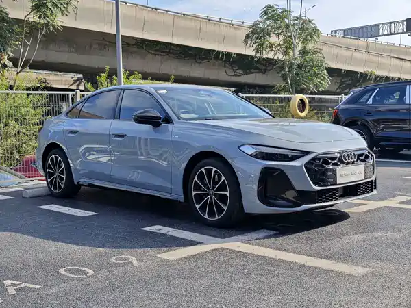 Audi A5L 2025