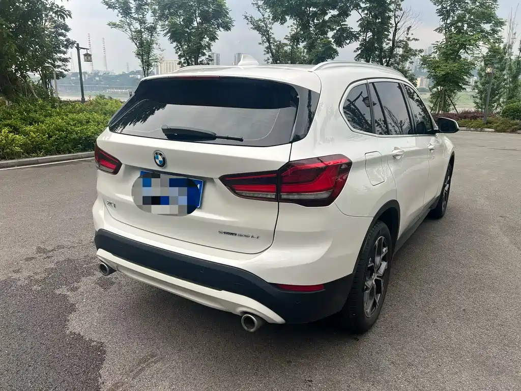 BMW X1 2021 — фото 6