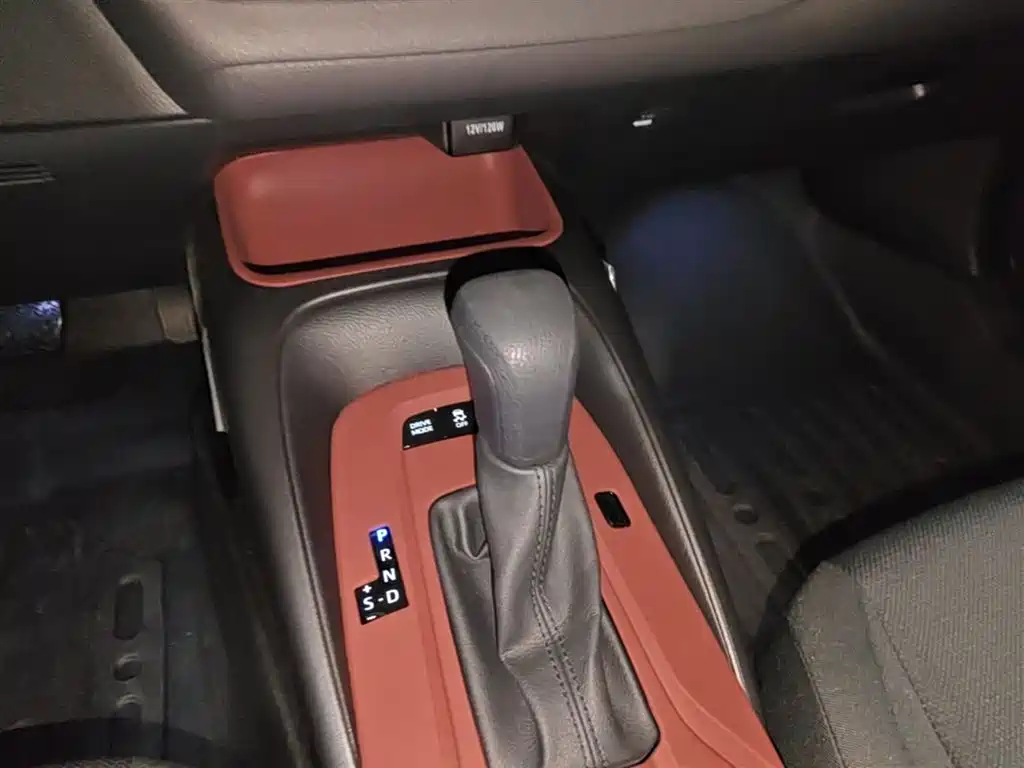 Toyota Levin 2024 — фото 10
