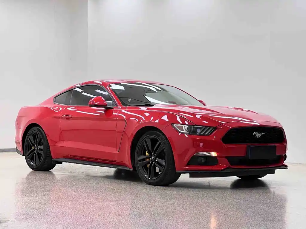 Ford Mustang 2018 — фото 3
