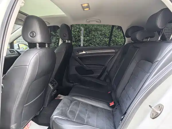 Volkswagen Golf 2020