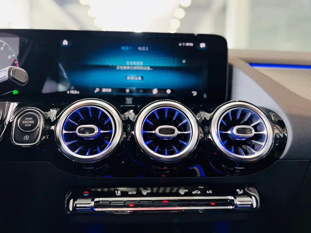 Mercedes-Benz GLA 2021 — фото 14