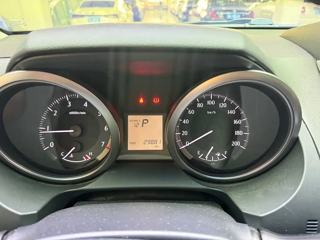 Toyota Prado 2017 — фото 10
