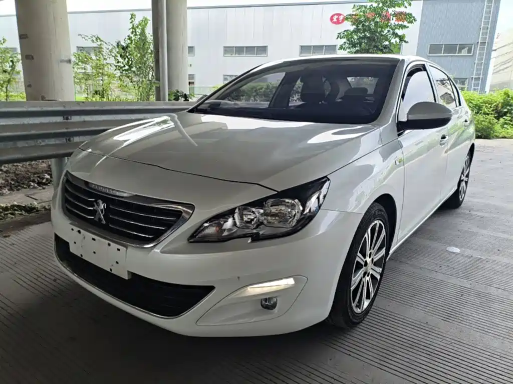 Peugeot 408 2016 — фото 2