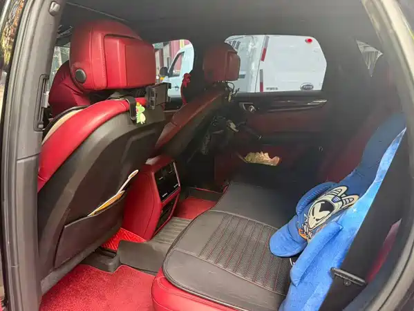 Porsche Cayenne 2019