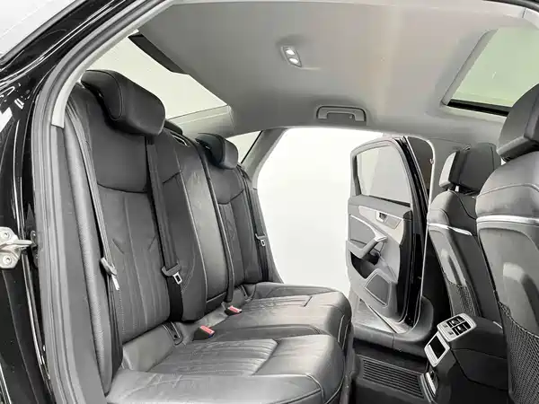 Audi A6L 2020