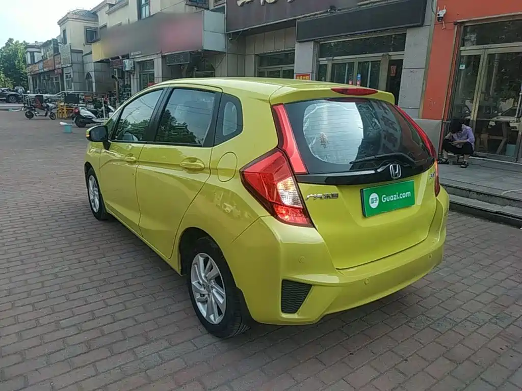 Honda Fit 2015 — фото 5