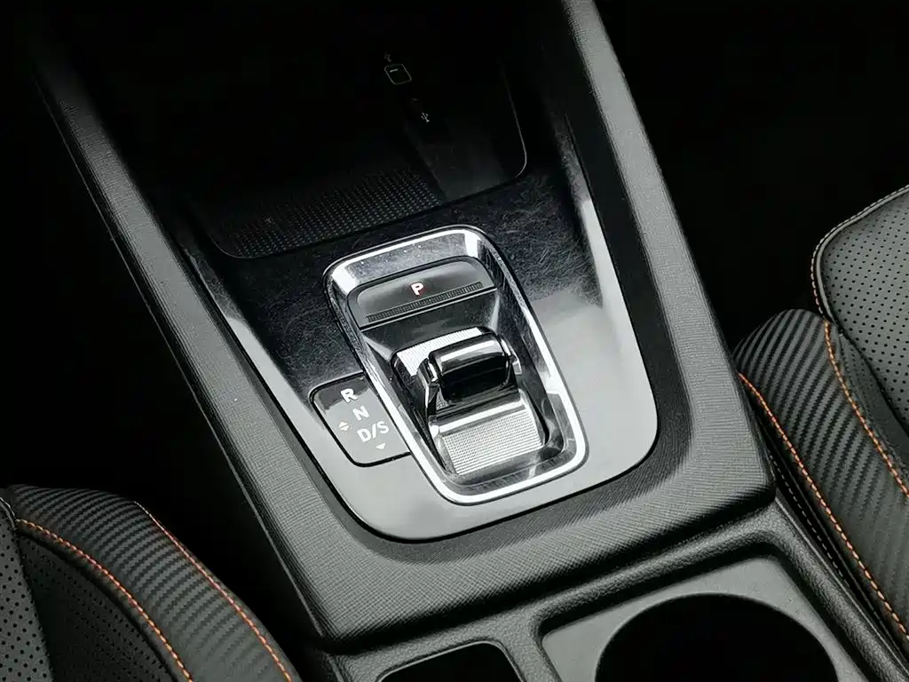 Skoda Octavia 2021 — фото 13