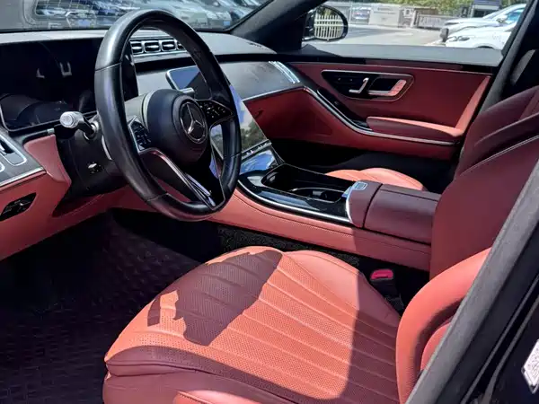 Mercedes-Benz S-Class 2023