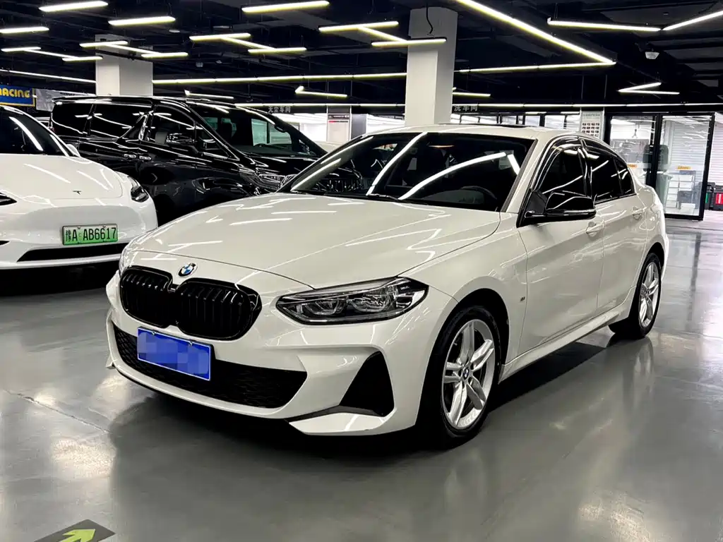 BMW 1 Series 2023