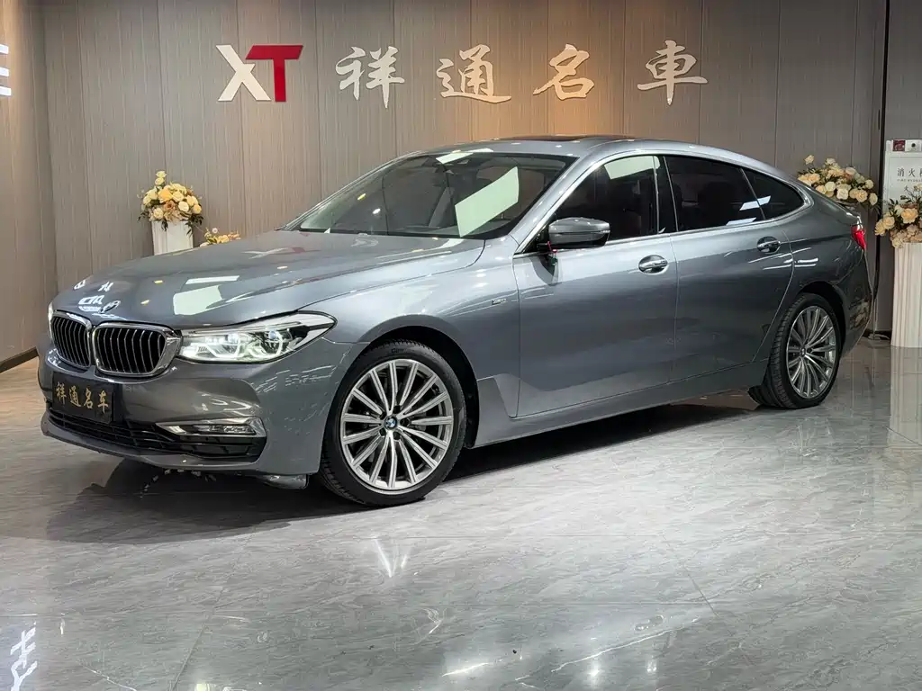 BMW 6 Series GT 2018 — фото 1