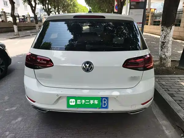 Volkswagen Golf 2020