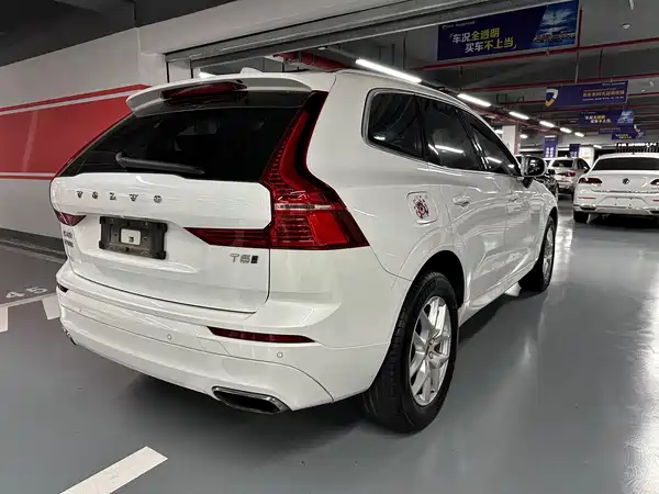 Volvo XC60 2019