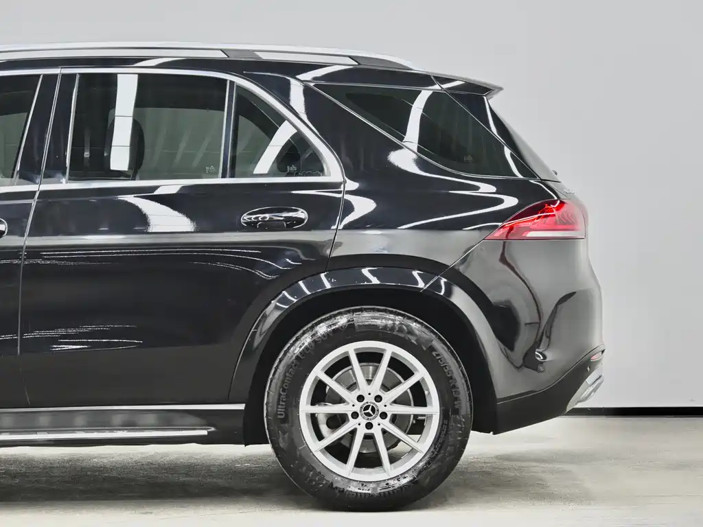Mercedes-Benz GLE 2021 — фото 24