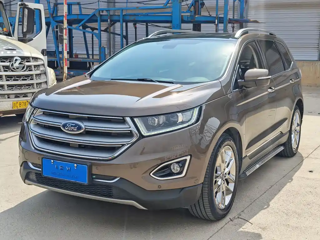 Ford Edge 2015 — фото 1