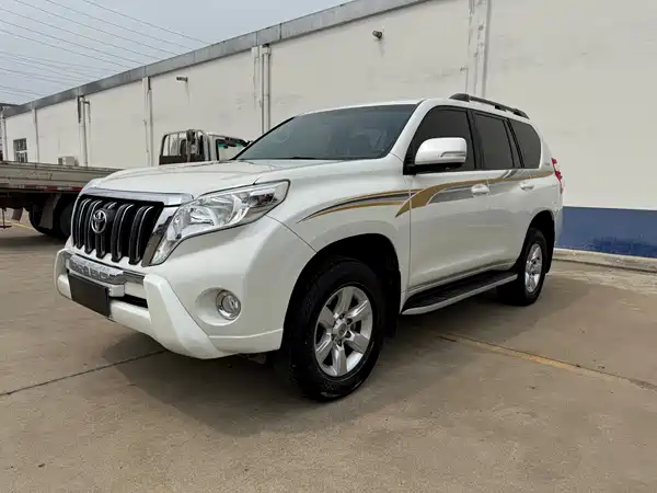 Toyota Prado 2016