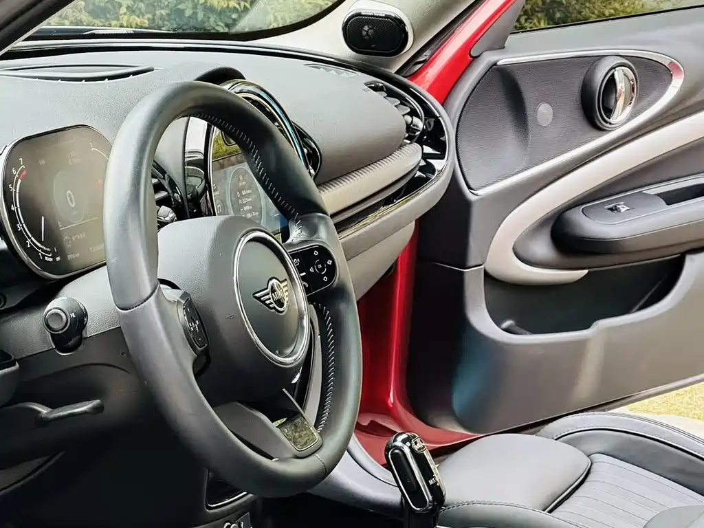 MINI Clubman 2021 — фото 11