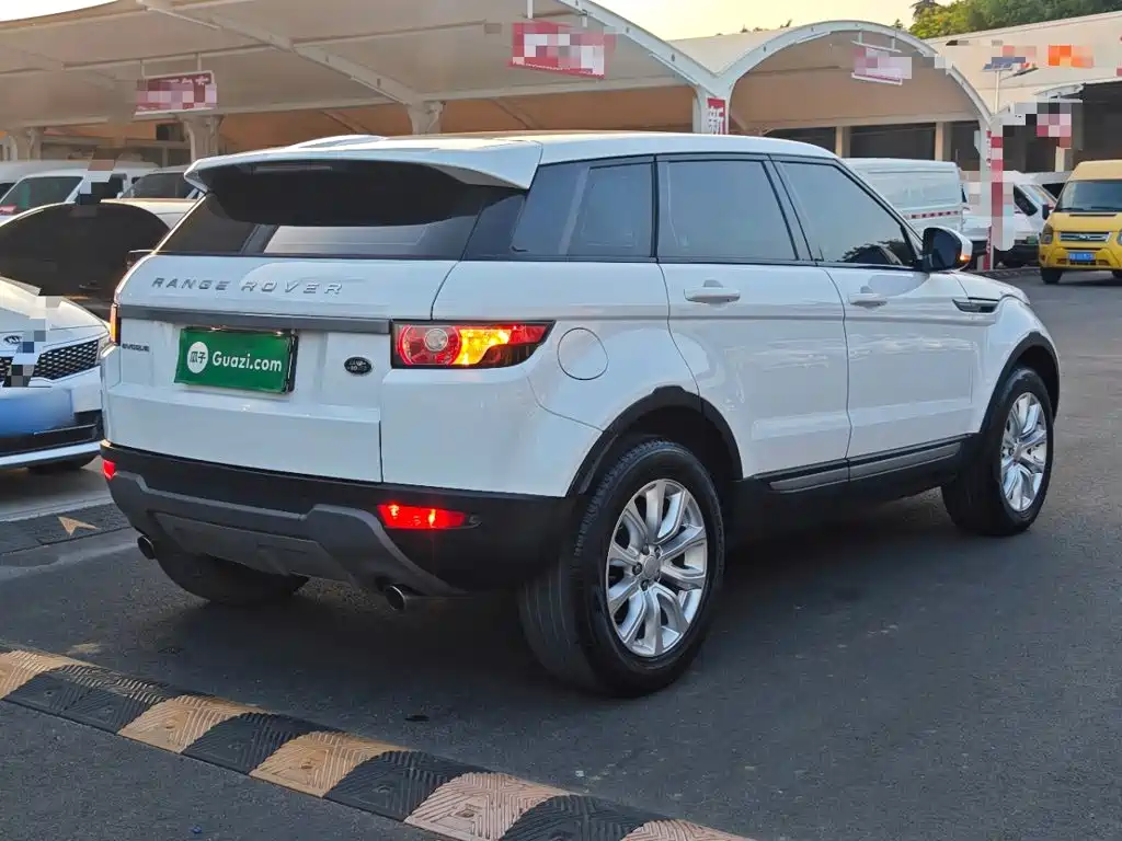 Land Rover Evoque 2016 — фото 7
