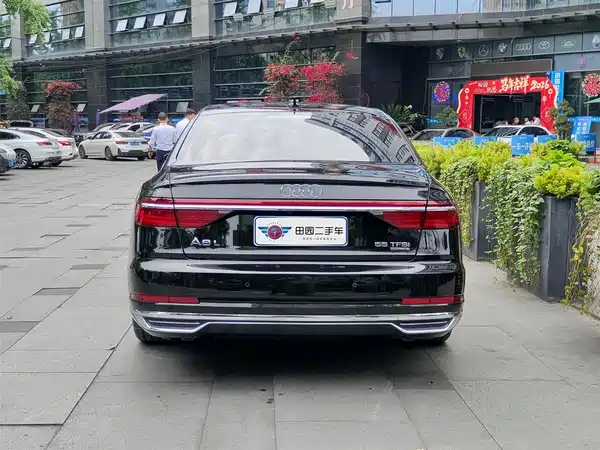 Audi A8 2019