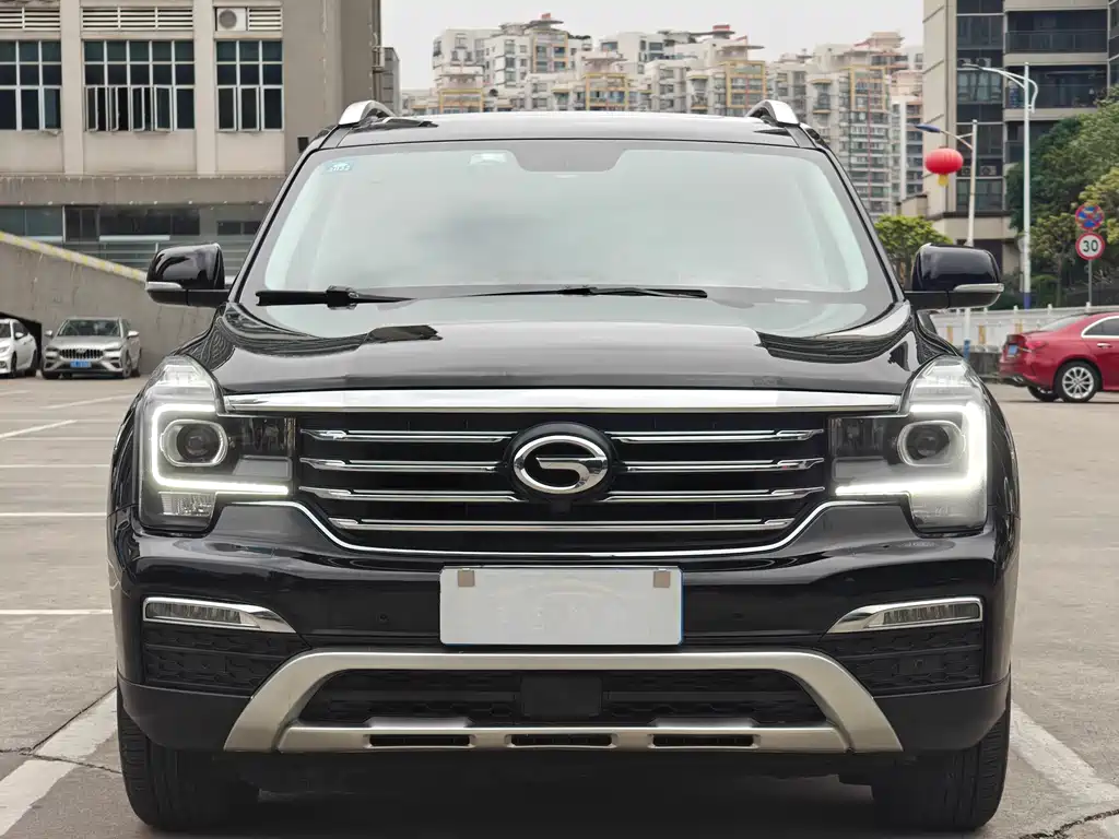 GAC Motor Trumpchi GS8 2018 — фото 2