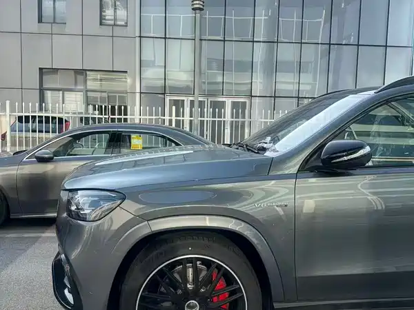 Mercedes-Benz GLS AMG 2024