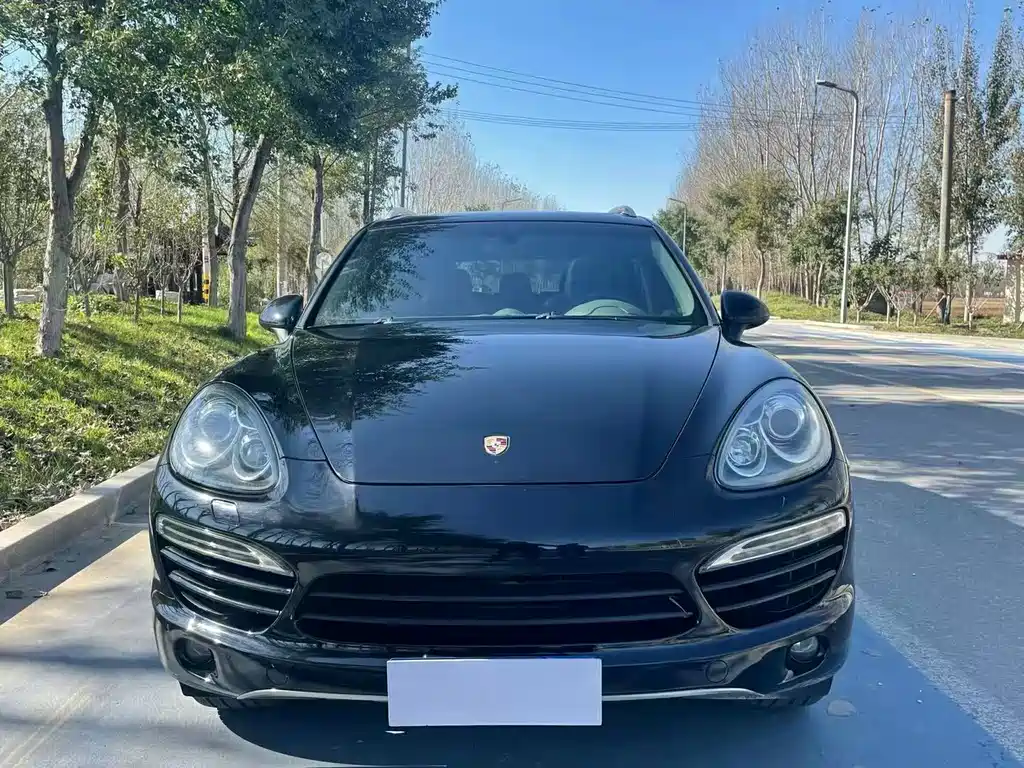 Porsche Cayenne 2011