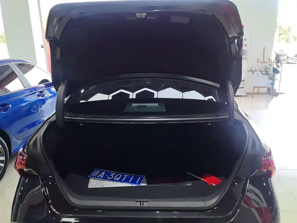 Toyota Avalon 2025 — фото 10