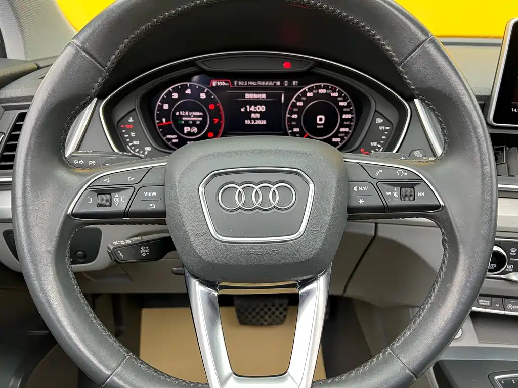 Audi Q5L 2019 — фото 12