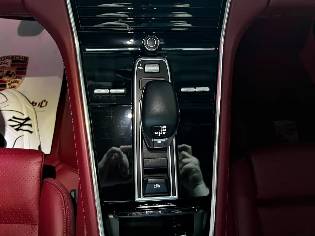 Porsche Panamera 2021 — фото 13