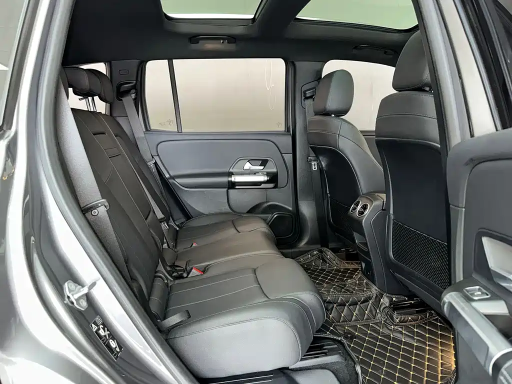 Mercedes-Benz GLB 2021 — фото 12