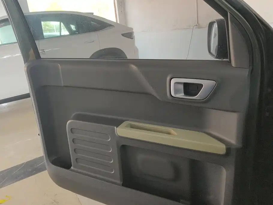 Geely Galaxy Panda 2023