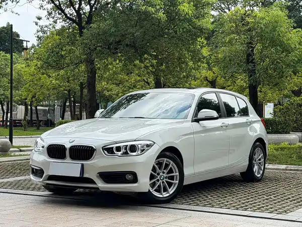 BMW 1 Series 2015