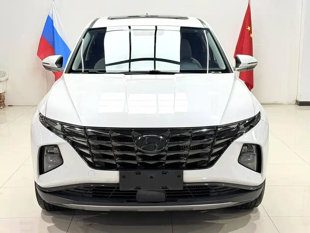 Hyundai Tucson 2021 — фото 2