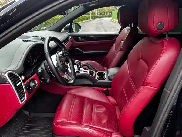 Porsche Cayenne 2019