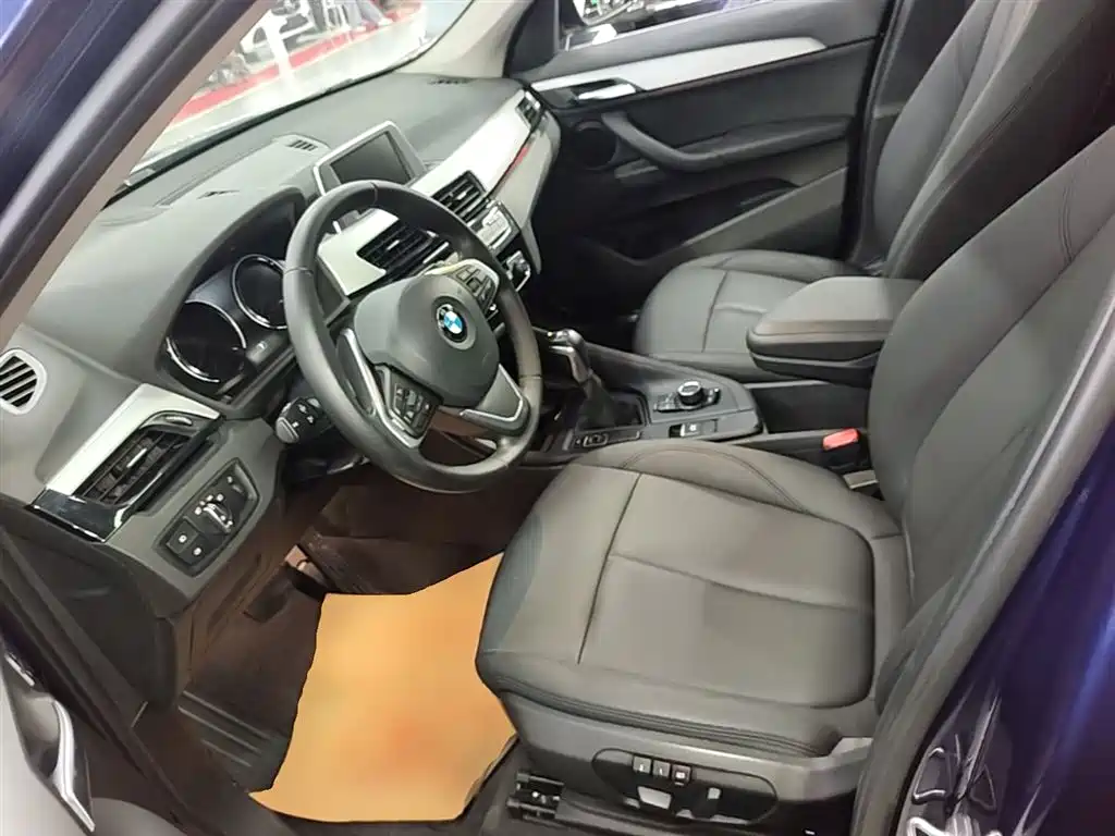 BMW X1 2019 — фото 15