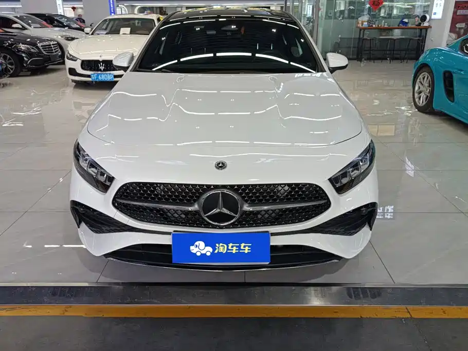 Mercedes-Benz A-Class 2023 — фото 2