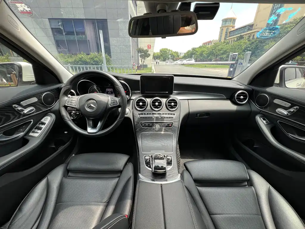 Mercedes-Benz C-Class 2015 — фото 9
