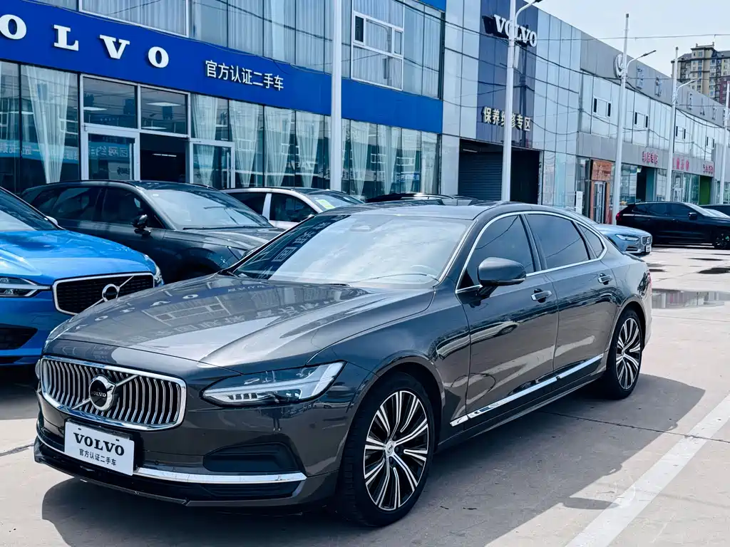 Volvo S90 2023 — фото 1