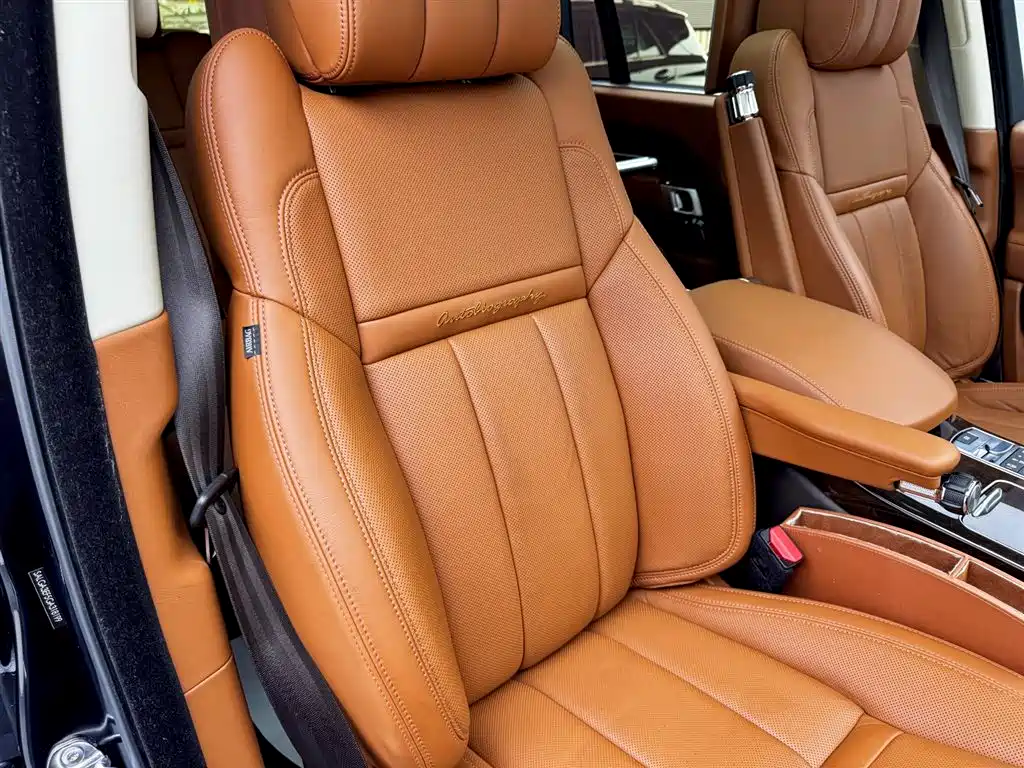Land Rover Range Rover 2018 — фото 24