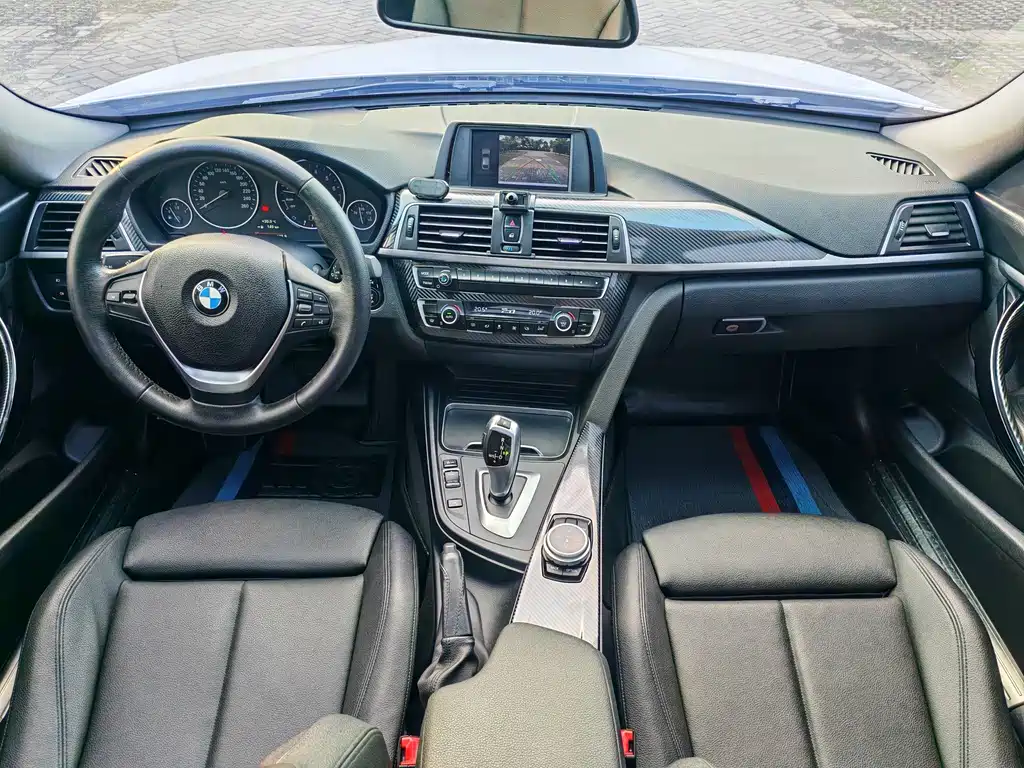 BMW 3 Series GT 2018 — фото 9