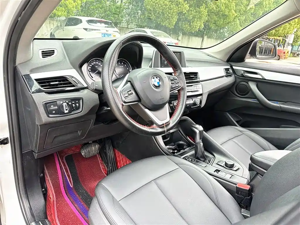 BMW X1 2019 — фото 12